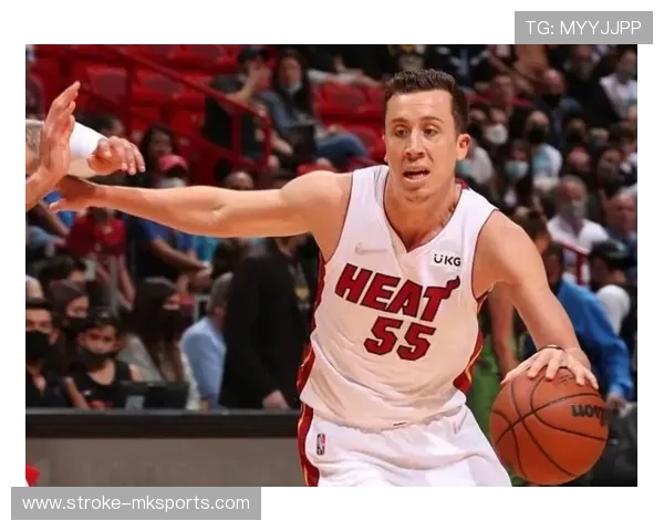 罗宾逊助热火命中关键三分，球队士气大振迎战强敌